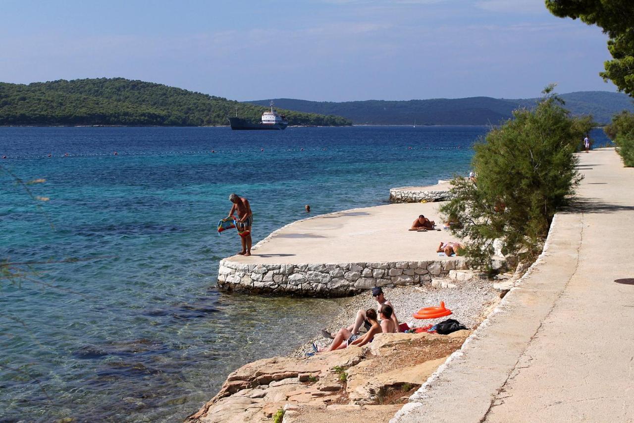Apartments By The Sea Bobovisca Na Moru, Brac - 5682 Ložišće Eksteriør bilde